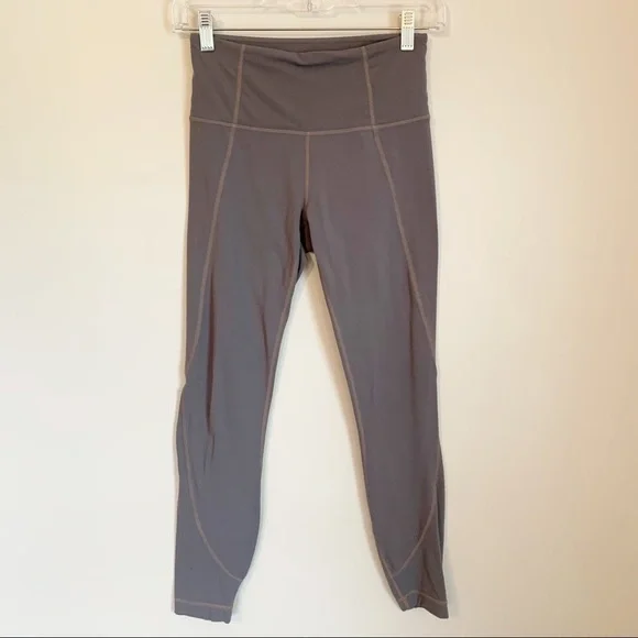Athleta Salutation 7/8 Tight Powervita Flagstone Grey Legging Yoga Size XS - Picture 2 of 14